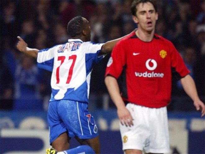 誉对她职业 誉对她职业